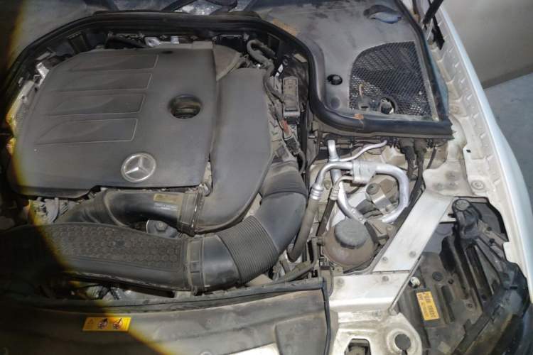 Used Mercedes-Benz E-Class 2019 E 260 L Sport 4MATIC Engine Bay Left