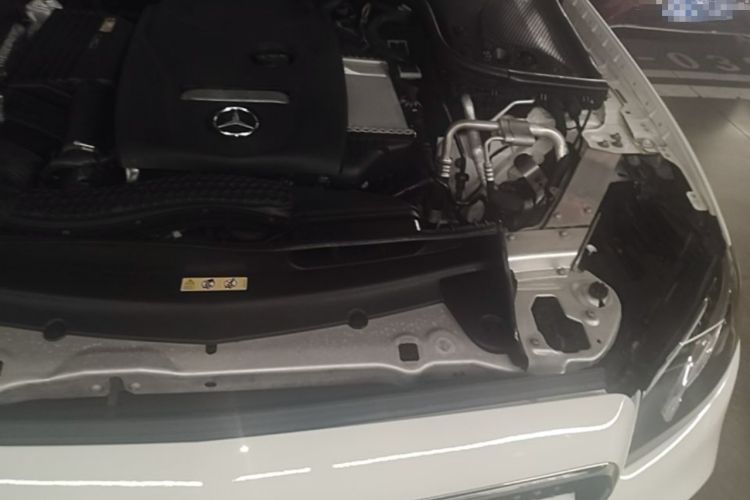 Used Mercedes-Benz E-Class 2019 E 200 Coupe Engine Bay Left