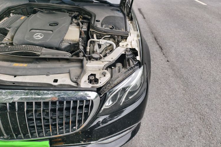 Used Mercedes-Benz E-Class 2019 E 300 L Sporty and Stylish Model Engine Bay Left