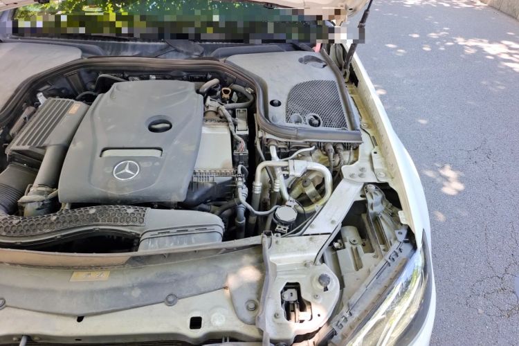 Used Mercedes-Benz E-Class 2019 E 300 L Sport Luxury Edition Engine Bay Left