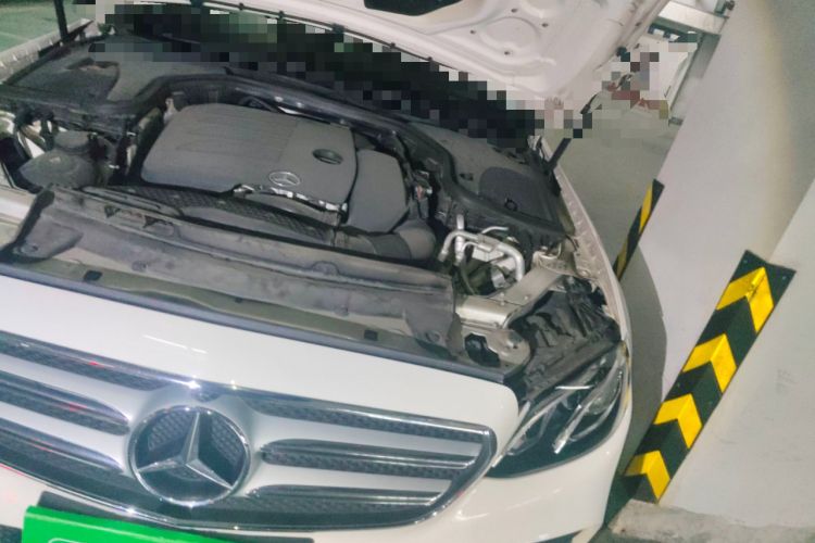 Used Mercedes-Benz E-Class 2019 Restyled E 300 L Sporty and Stylish Edition Engine Bay Left