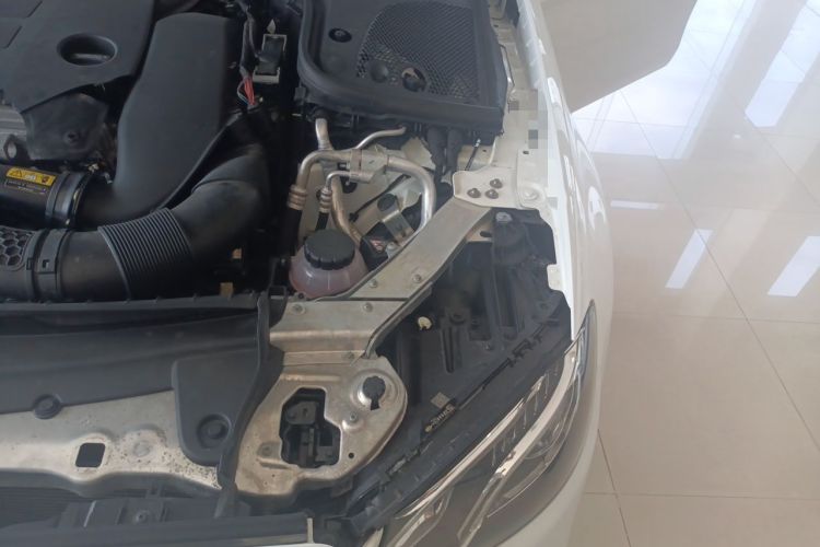 Used Mercedes-Benz E-Class 2019 E 260 L Sport Edition Engine Bay Left