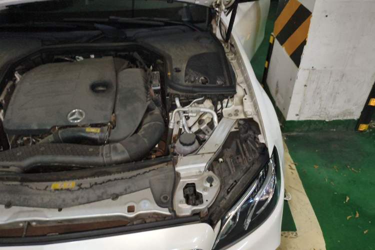 Used Mercedes-Benz E-Class 2019 E 260 L Sport 4MATIC Engine Bay Left
