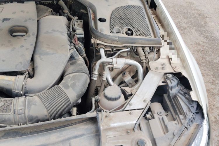 Used Mercedes-Benz E-Class 2019 E 260 L Sport Edition Engine Bay Left
