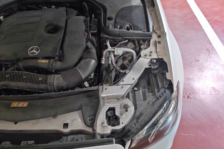 Used Mercedes-Benz E-Class 2019 Restyled E 300 L Sport Luxury Edition Engine Bay Left