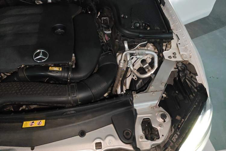 Used Mercedes-Benz E-Class 2019 Restyled E 300 L Sporty and Stylish Edition Engine Bay Left