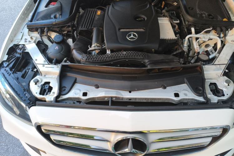 Used Mercedes-Benz E-Class 2019 E 200 L Sport Edition Engine Bay