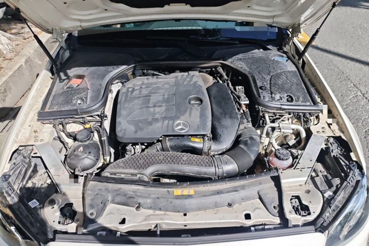 Used Mercedes-Benz E-Class 2019 E 260 Sport Edition 4MATIC Engine Bay
