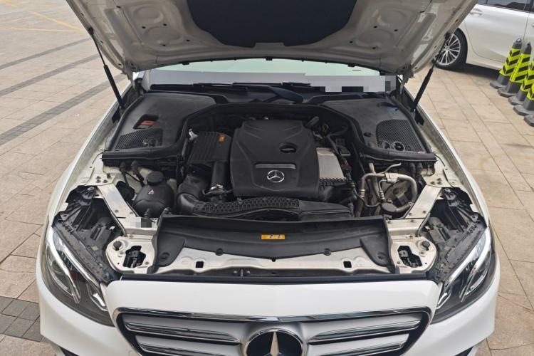 Used Mercedes-Benz E-Class 2019 E 200 L Sport Edition Engine Bay