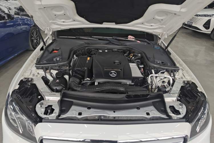 Used Mercedes-Benz E-Class 2019 E 200 L Sport Edition Engine Bay
