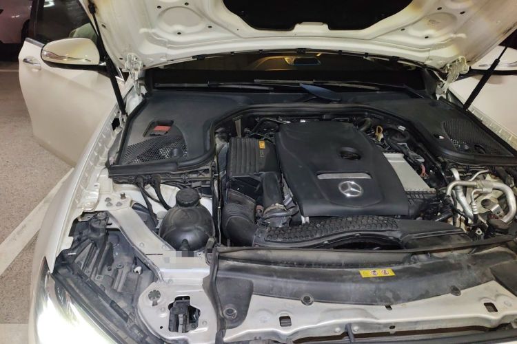 Used Mercedes-Benz E-Class 2019 E 200 L Sport Edition Engine Bay Right