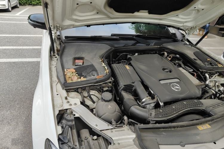 Used Mercedes-Benz E-Class 2019 E 200 Sport Edition Engine Bay Right