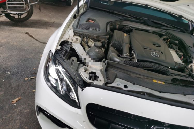 Used Mercedes-Benz E-Class 2019 E 300 L Sporty and Stylish Model Engine Bay Right