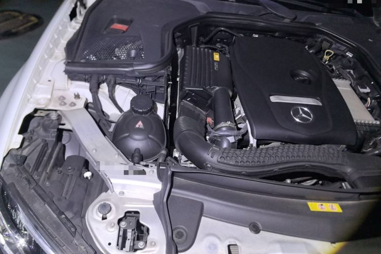 Used Mercedes-Benz E-Class 2019 E 300 L Sporty and Stylish Model Engine Bay Right