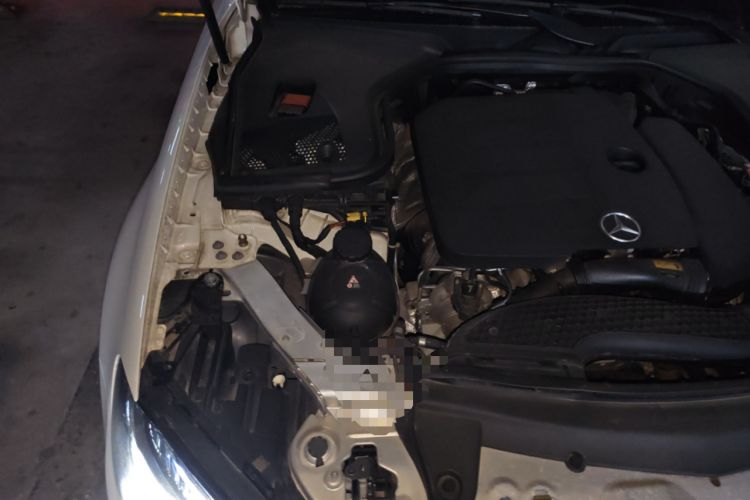 Used Mercedes-Benz E-Class 2019 Restyled E 300 L Sporty and Stylish Edition Engine Bay Right