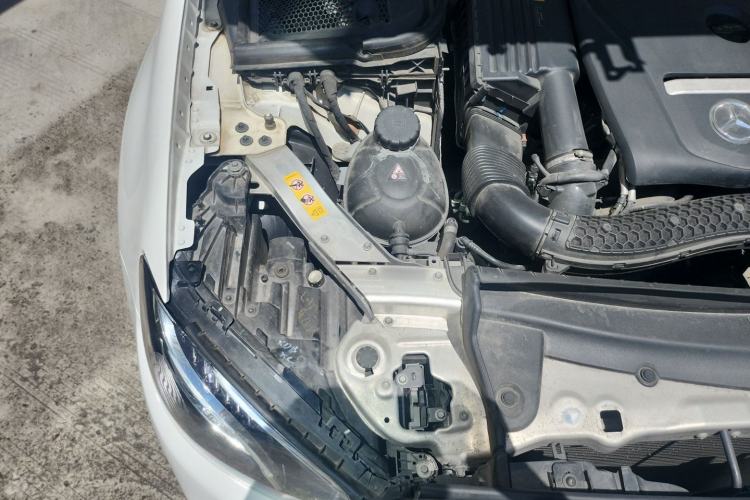 Used Mercedes-Benz E-Class 2019 E 300 L Stylish Model Engine Bay Right