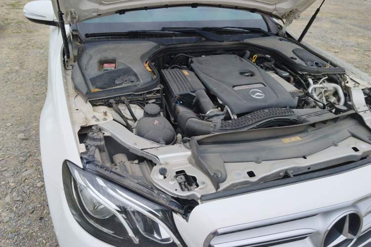 Used Mercedes-Benz E-Class 2019 E 200 L Sport 4MATIC Engine Bay Right