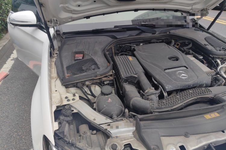 Used Mercedes-Benz E-Class 2019 E 200 L Sport Edition Engine Bay Right