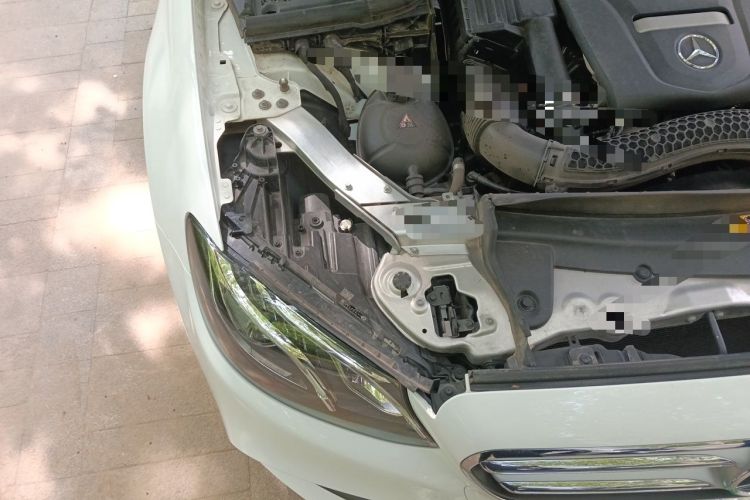 Used Mercedes-Benz E-Class 2019 E 200 L Sport 4MATIC Engine Bay Right
