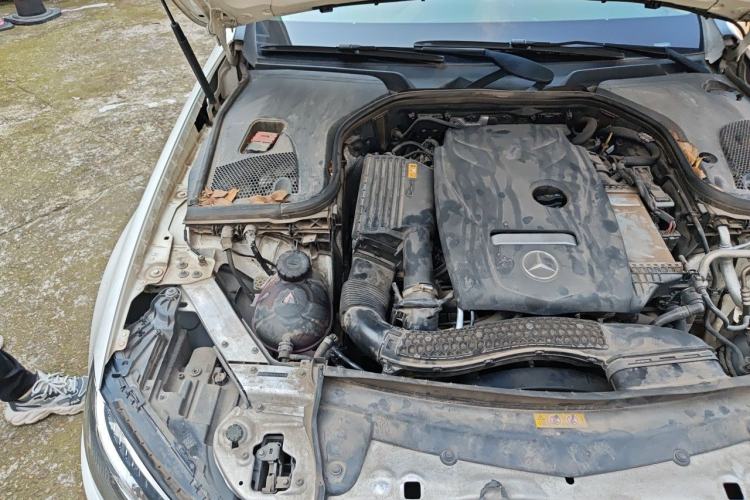 Used Mercedes-Benz E-Class 2019 E 200 L Sport Edition Engine Bay Right