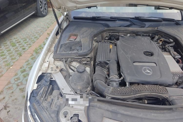 Used Mercedes-Benz E-Class 2019 E 300 L Sporty and Stylish Model Engine Bay Right