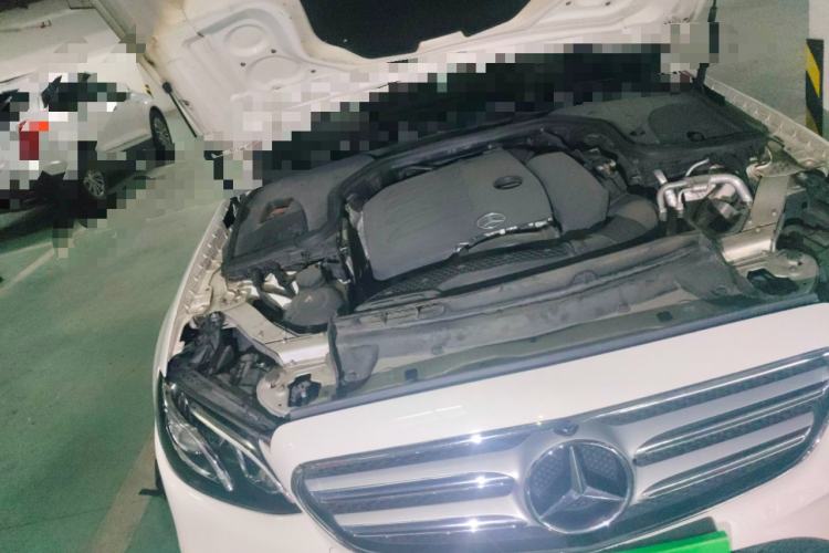Used Mercedes-Benz E-Class 2019 Restyled E 300 L Sporty and Stylish Edition Engine Bay Right