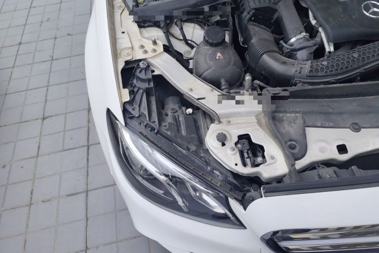 Used Mercedes-Benz E-Class 2019 E 300 L Sport Luxury Edition Engine Bay Right