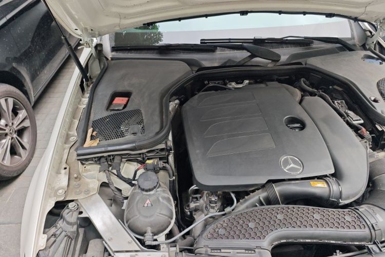 Used Mercedes-Benz E-Class 2019 E 260 Sport Edition Engine Bay Right