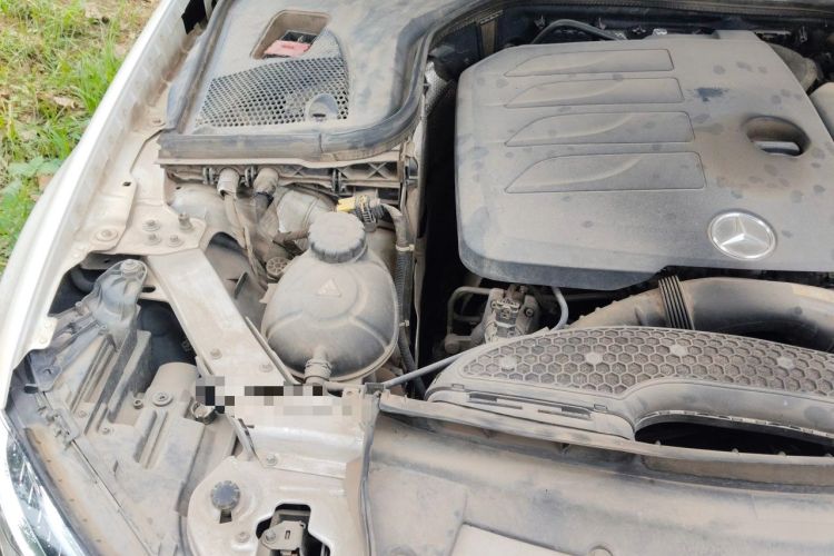 Used Mercedes-Benz E-Class 2019 E 260 L Sport Edition Engine Bay Right