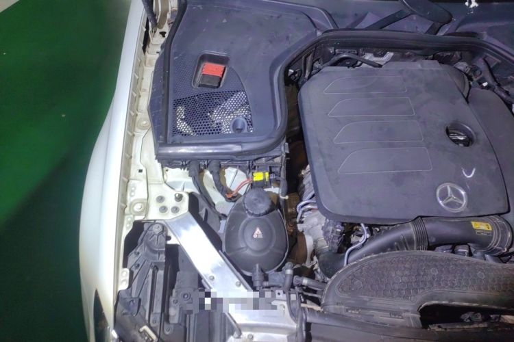 Used Mercedes-Benz E-Class 2019 Restyled E 300 L Sport Luxury Edition Engine Bay Right