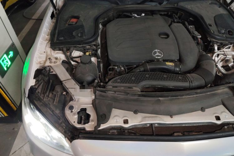 Used Mercedes-Benz E-Class 2019 Restyled E 300 L Sporty and Stylish Edition Engine Bay Right
