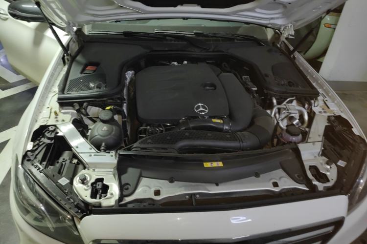 Used Mercedes-Benz E-Class 2019 E 260 Sport Edition Engine Bay