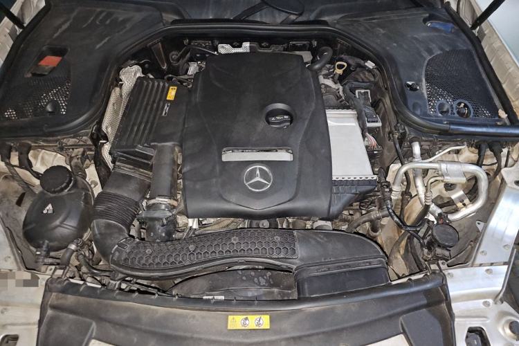 Used Mercedes-Benz E-Class 2019 E 200 Sport Edition Engine Bay