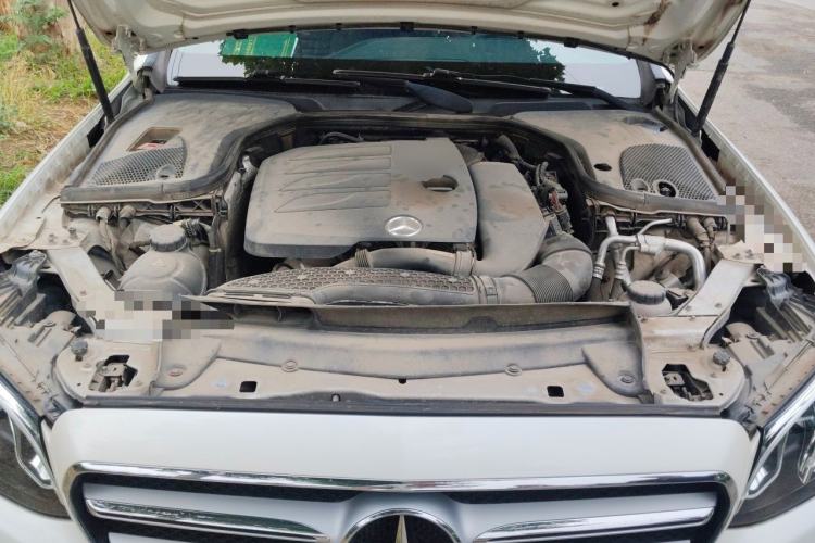 Used Mercedes-Benz E-Class 2019 E 260 L Sport Edition Engine Bay