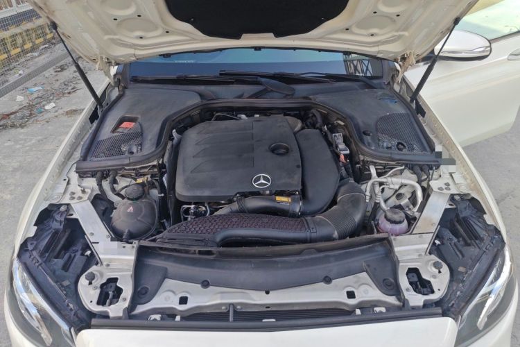 Used Mercedes-Benz E-Class 2019 E 260 L Sport Edition Engine Bay