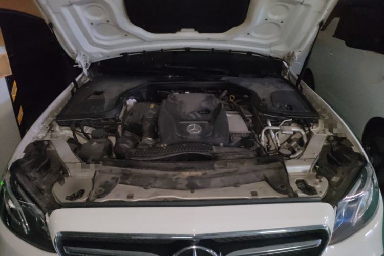 Used Mercedes-Benz E-Class 2019 E 200 Sport 4MATIC Engine Bay