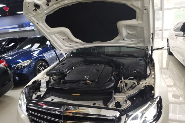 Used Mercedes-Benz E-Class 2019 Facelifted E 300 L Stylish Version Engine Bay