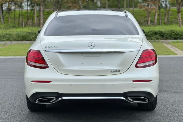 Used Mercedes-Benz E-Class 2019 E 200 L Sport Edition Exterior 10