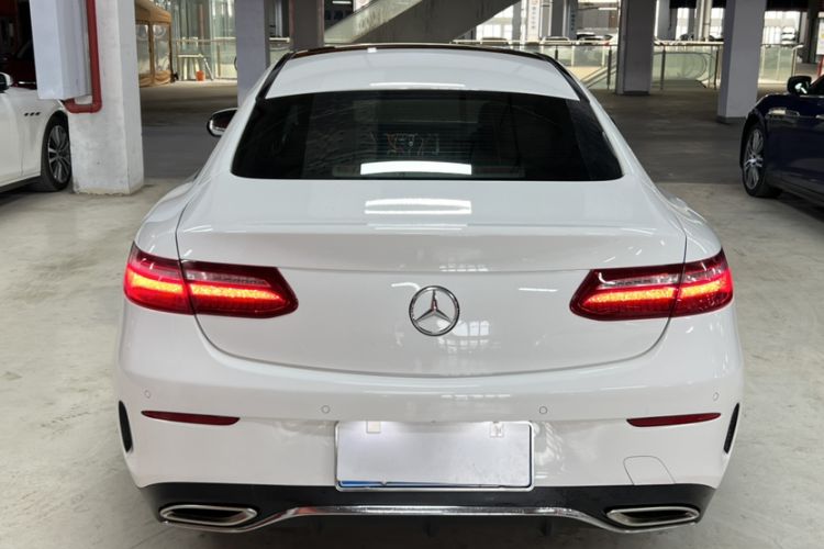 Used Mercedes-Benz E-Class 2019 E 200 Coupe Exterior 10