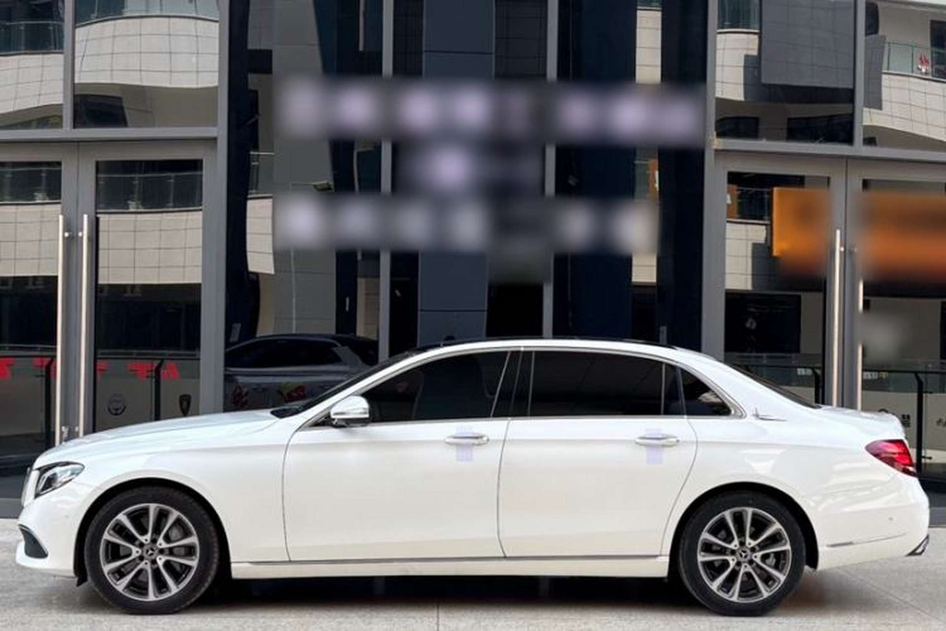 Used Mercedes-Benz E-Class 2019 E 300 L Stylish Model Exterior 2