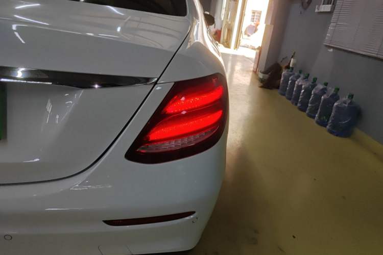 Used Mercedes-Benz E-Class 2019 E 200 L Sport Edition Exterior 2