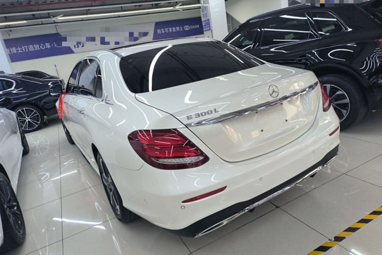 Used Mercedes-Benz E-Class 2019 Restyled E 300 L Sporty and Stylish Edition Exterior 2