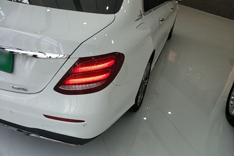Used Mercedes-Benz E-Class 2019 E 200 L Sport Edition Exterior 3