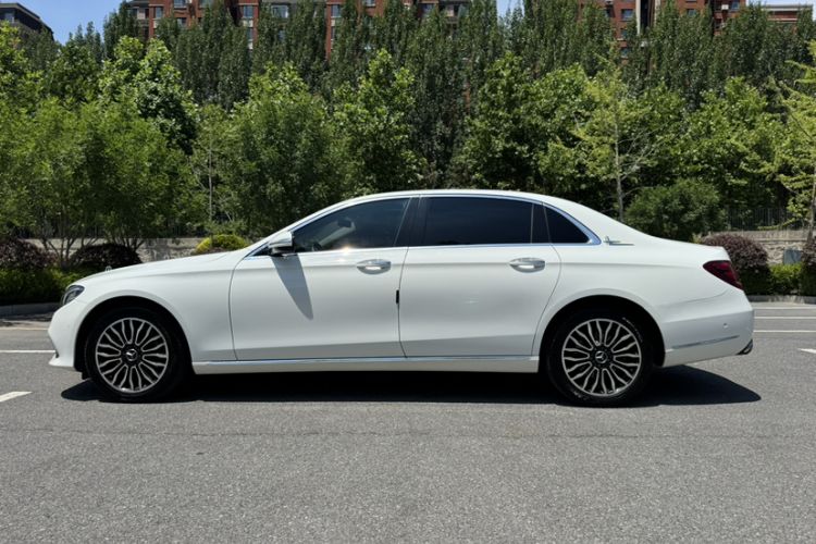 Used Mercedes-Benz E-Class 2019 E 200 L Exterior 3