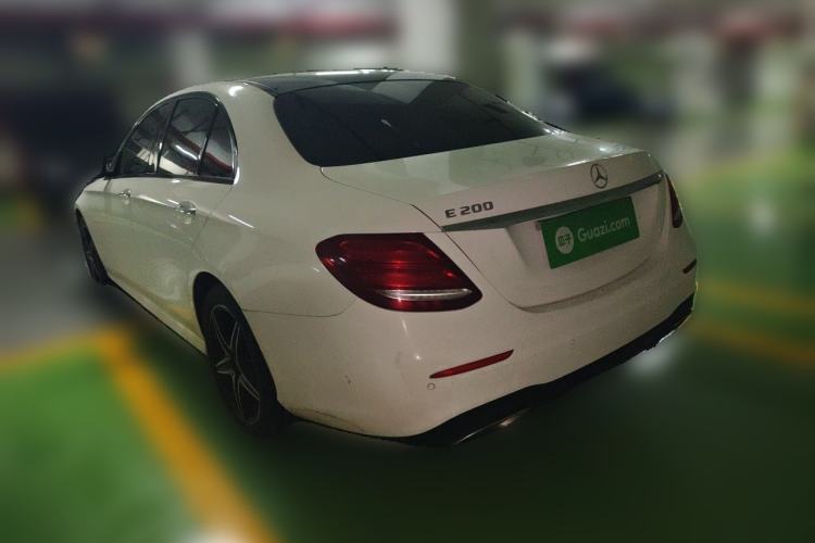 Used Mercedes-Benz E-Class 2019 E 200 Sport Edition Exterior 3