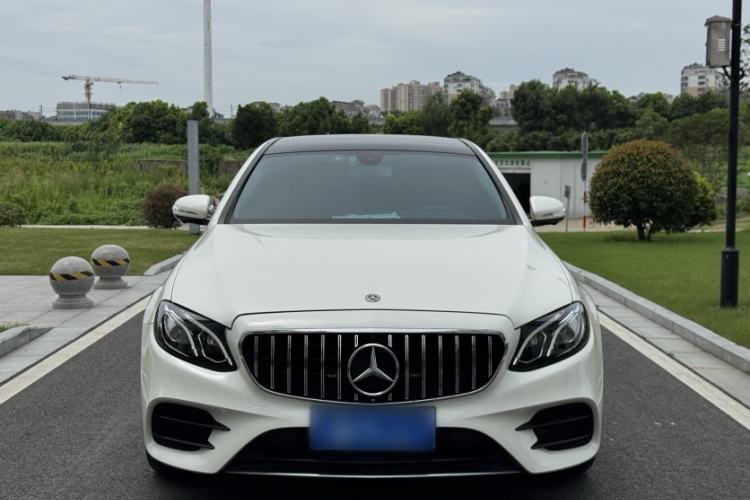 Used Mercedes-Benz E-Class 2019 Restyled E 300 L Sporty and Stylish Edition Exterior 3