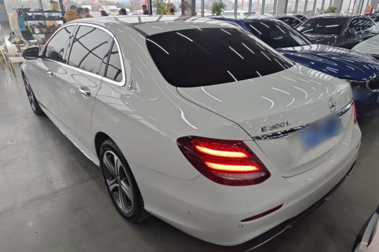 Used Mercedes-Benz E-Class 2019 E 200 L Sport Edition Exterior 3