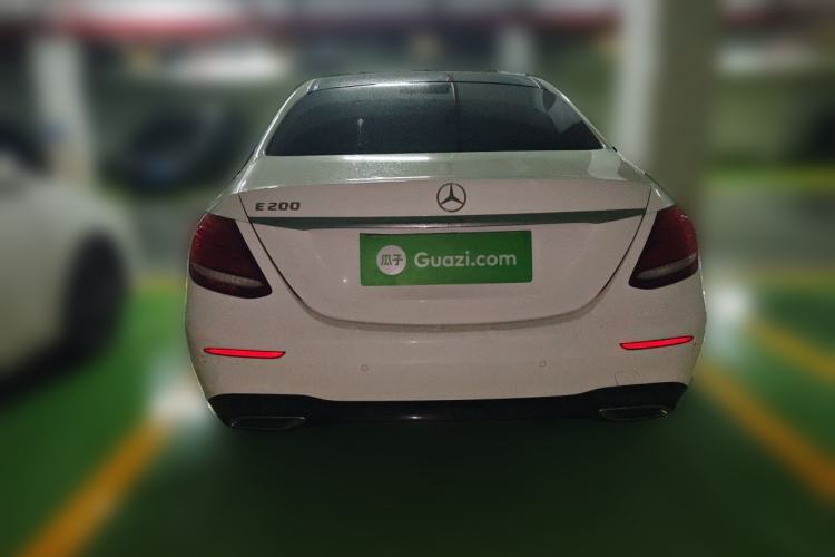 Used Mercedes-Benz E-Class 2019 E 200 Sport Edition Exterior 4