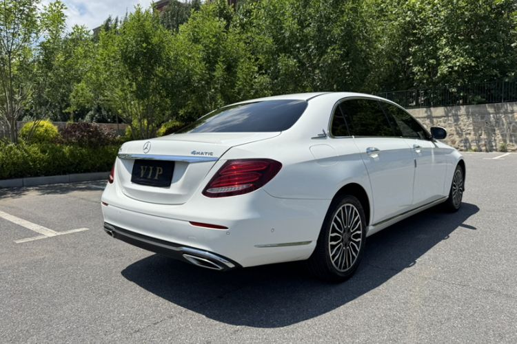 Used Mercedes-Benz E-Class 2019 E 200 L Exterior 5