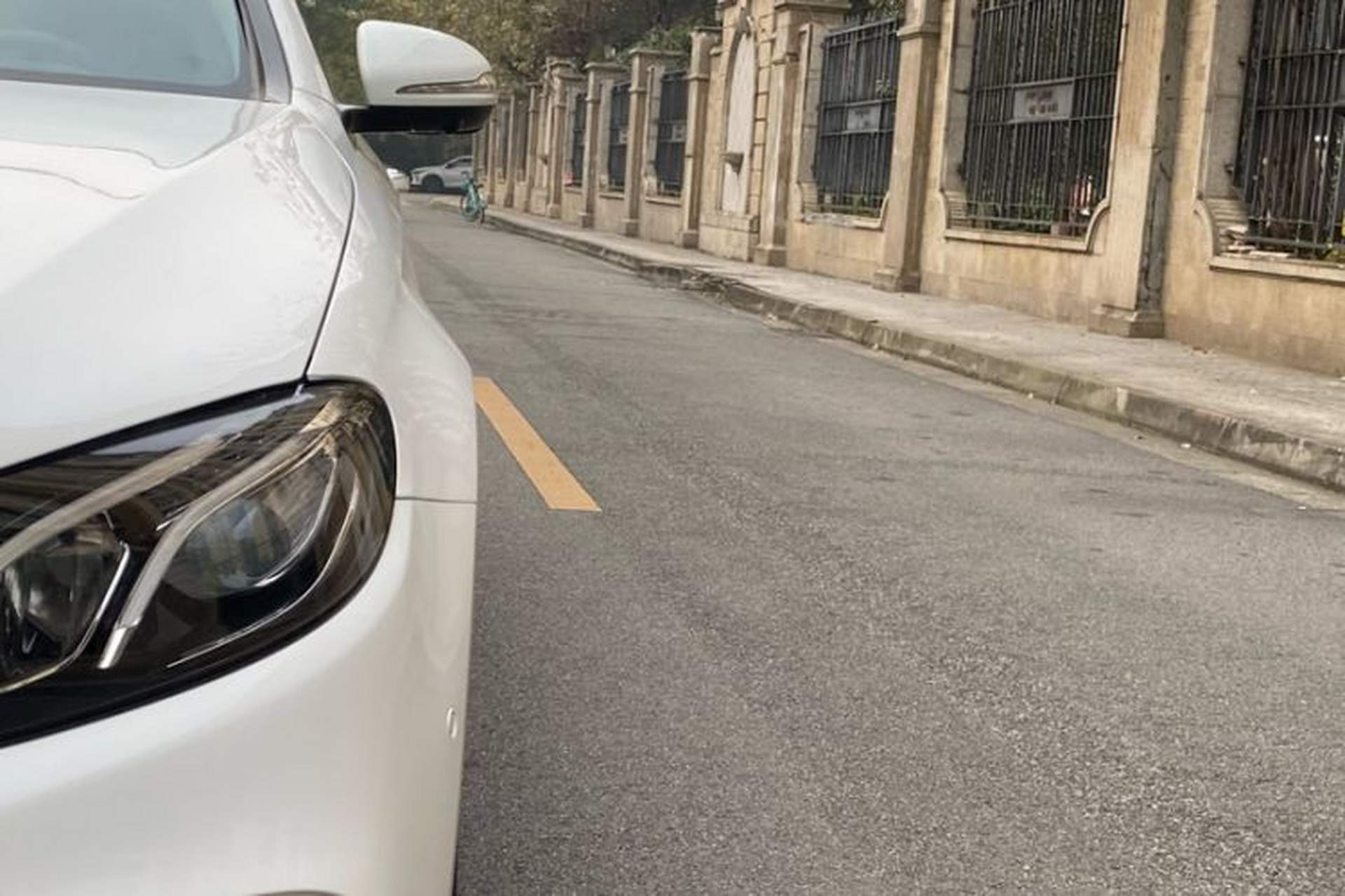 Used Mercedes-Benz E-Class 2019 Restyled E 300 L Sport Luxury Edition Exterior 5